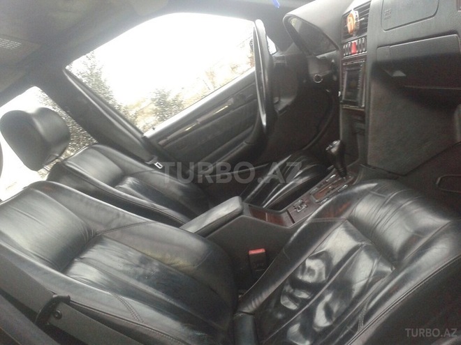 Mercedes C 280 1998, 250,000 km - 2.8 l - Sumqayıt