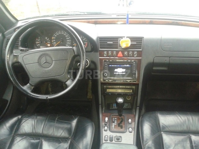 Mercedes C 280 1998, 250,000 km - 2.8 l - Sumqayıt