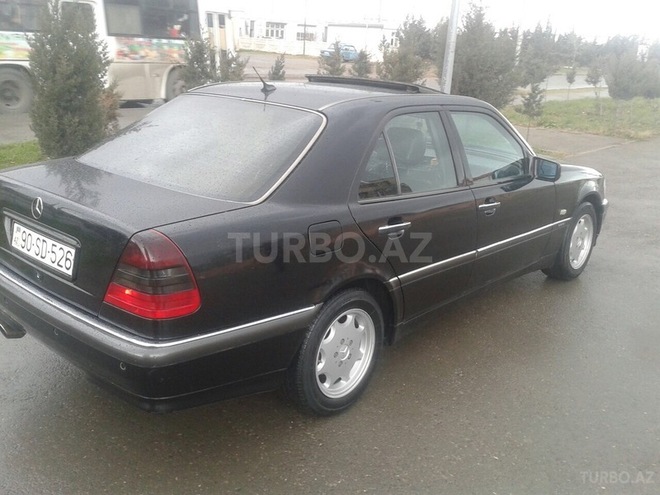 Mercedes C 280 1998, 250,000 km - 2.8 l - Sumqayıt
