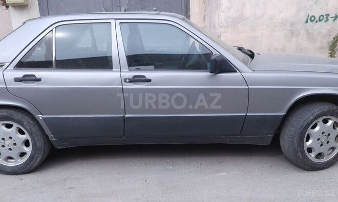 Mercedes 190 1991, 196,000 km - 2.0 л - Bakı