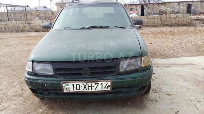 Opel Astra 1994, 200,000 km - 2.0 l - Bakı