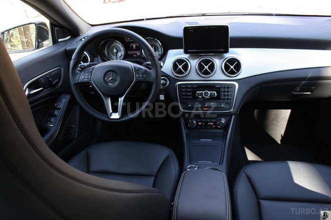 Mercedes CLA 250 2013, 75,000 km - 2.0 л - Bakı