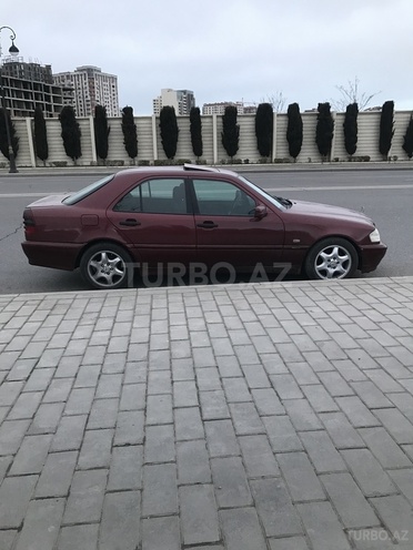Mercedes C 180 1999, 313,347 km - 1.8 l - Bakı
