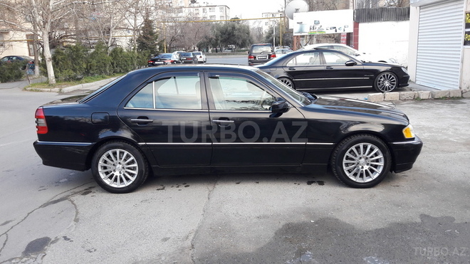 Mercedes C 230 1999, 175,000 km - 2.3 л - Bakı
