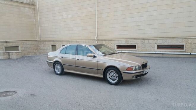 BMW 523 1999, 380,000 km - 2.5 л - Bakı