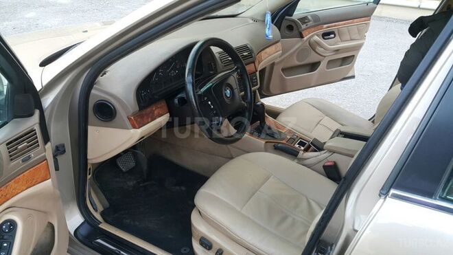 BMW 523 1999, 380,000 km - 2.5 л - Bakı