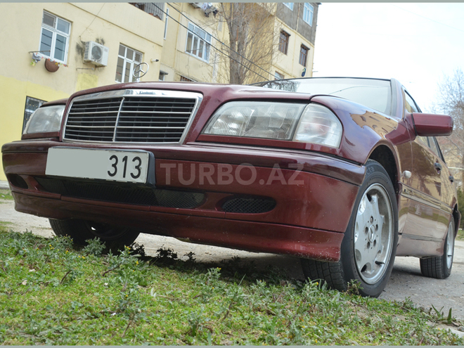 Mercedes C 240 1999, 294,230 km - 2.4 l - Sumqayıt