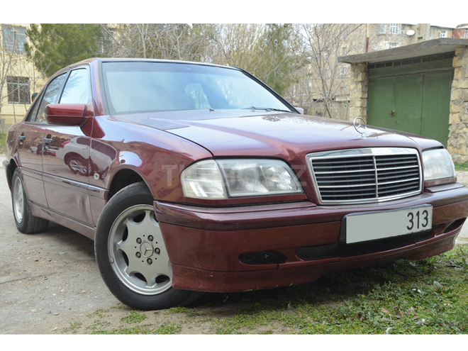 Mercedes C 240 1999, 294,230 km - 2.4 l - Sumqayıt
