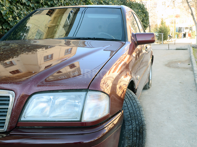 Mercedes C 240 1999, 294,230 km - 2.4 l - Sumqayıt