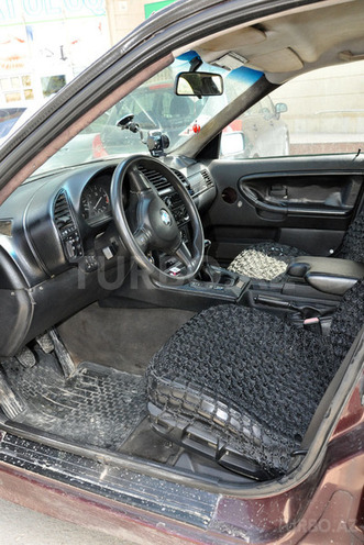 BMW 320 1991, 180,000 km - 2.0 л - Bakı