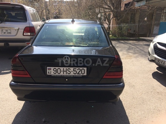 Mercedes C 180 1998, 240,000 km - 1.8 л - Bakı