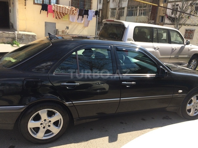 Mercedes C 180 1998, 240,000 km - 1.8 л - Bakı