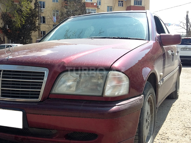 Mercedes C 240 1999, 294,552 km - 2.4 l - Sumqayıt