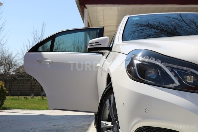 Mercedes E 200 2014, 93,000 km - 2.0 l - Bakı