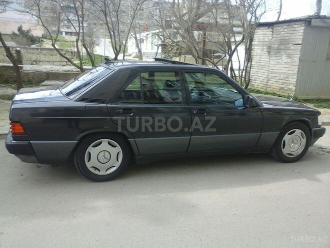 Mercedes 190 1993, 250,000 km - 2.0 l - Bakı