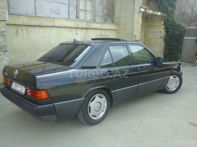 Mercedes 190 1993, 250,000 km - 2.0 l - Bakı