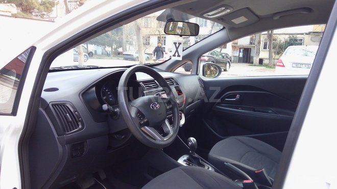 Kia Rio 2013, 58,000 km - 1.4 l - Bakı