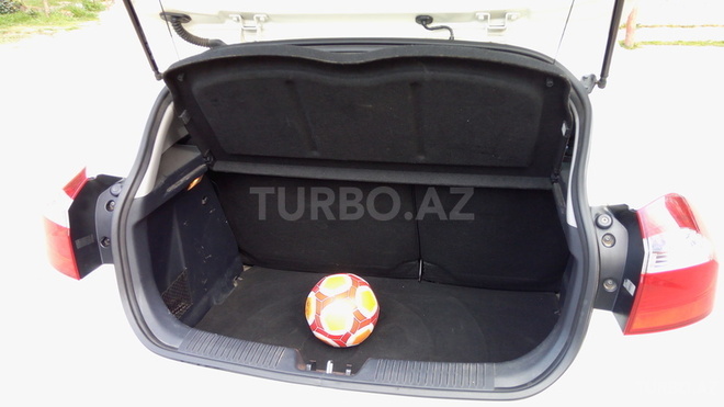 Kia Rio 2013, 58,000 km - 1.4 l - Bakı
