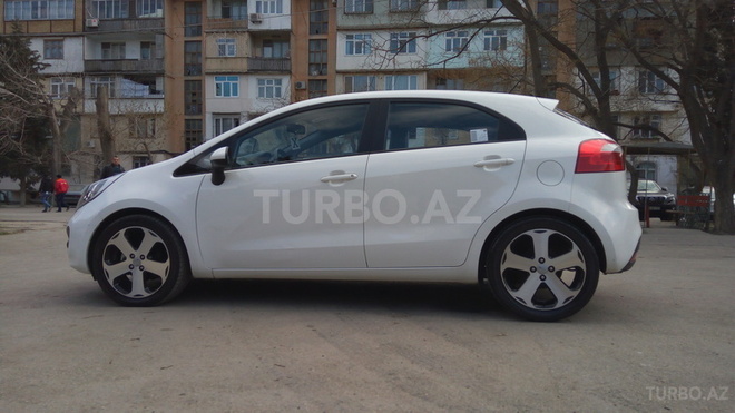 Kia Rio 2013, 58,000 km - 1.4 l - Bakı