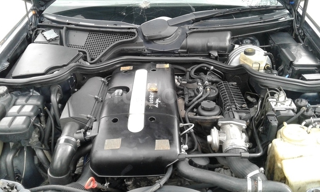 Mercedes E 270 1999, 439,248 km - 2.7 l - Bakı