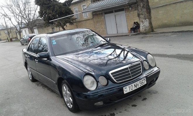 Mercedes E 270 1999, 439,248 km - 2.7 l - Bakı