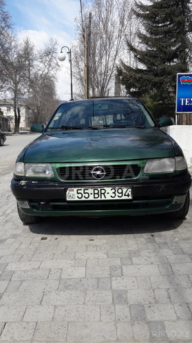 Opel Astra 1995, 325,552 km - 1.6 l - Şəki