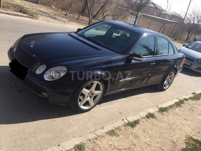 Mercedes E 240 2005, 165,600 km - 2.6 l - Sumqayıt