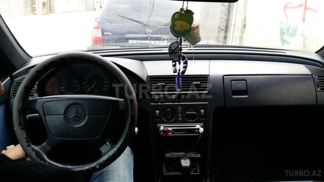 Mercedes C 180 1994, 440,000 km - 1.8 l - Bakı