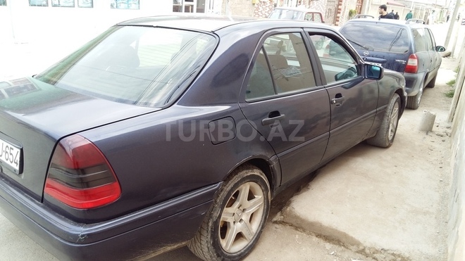 Mercedes C 180 1994, 440,000 km - 1.8 l - Bakı