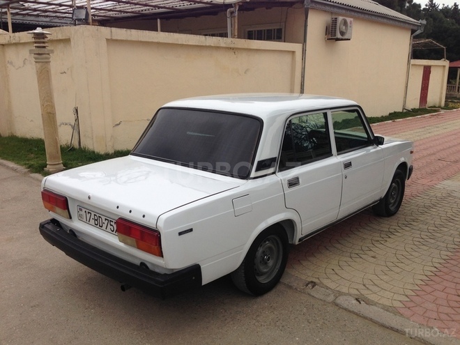 LADA (VAZ) 2107 1998, 255,000 km - 1.5 l - Şabran