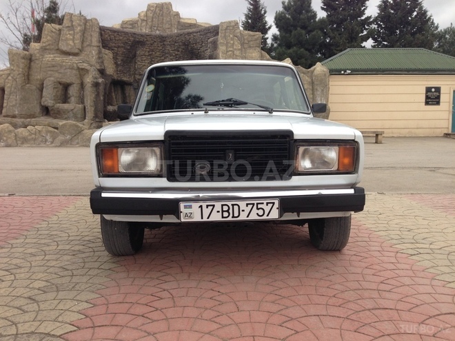 LADA (VAZ) 2107 1998, 255,000 km - 1.5 l - Şabran