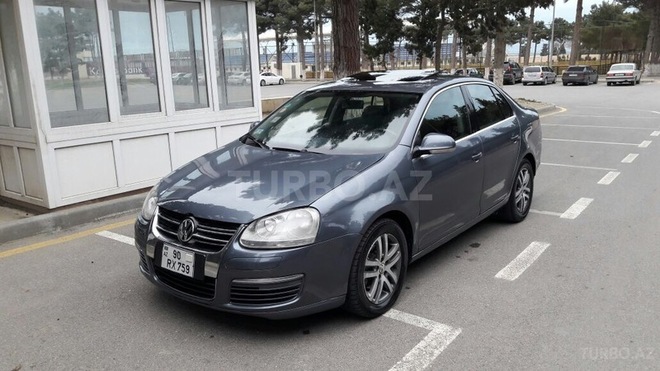Volkswagen Jetta 2006, 225,000 km - 2.5 l - Sumqayıt