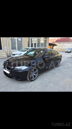 BMW M5 2012, 80,000 km - 4.4 l - Bakı