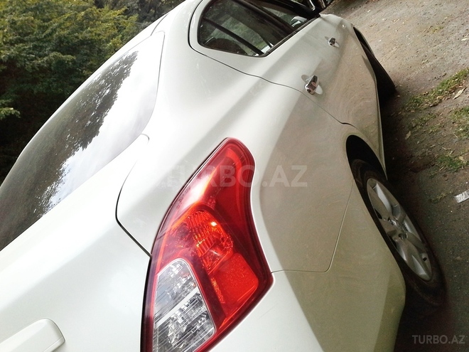 Nissan Sunny 2014, 68,000 km - 1.5 л - Bakı