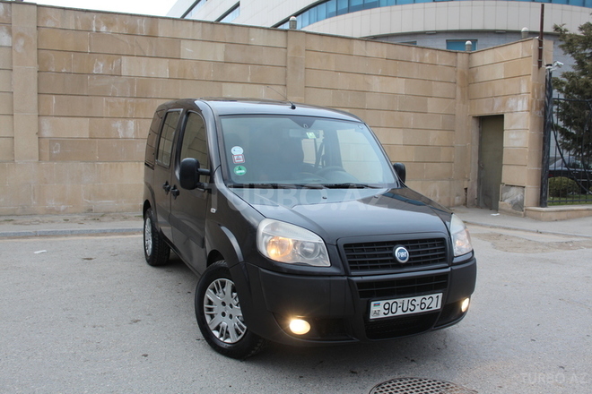 Fiat Doblo 2006, 243,760 km - 1.3 l - Bakı