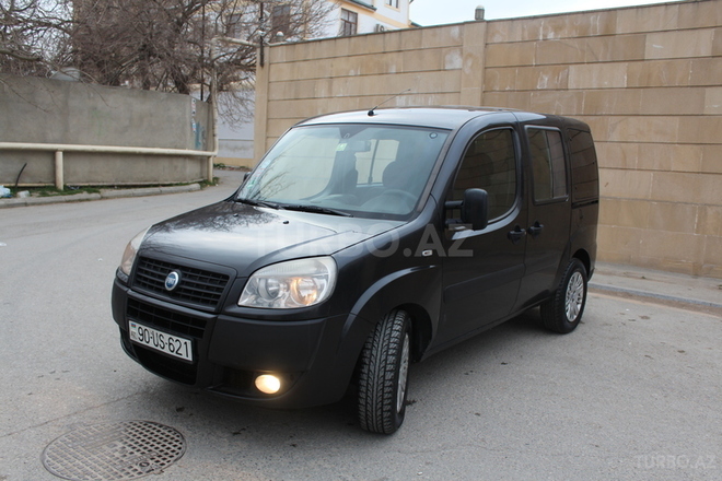 Fiat Doblo 2006, 243,760 km - 1.3 l - Bakı