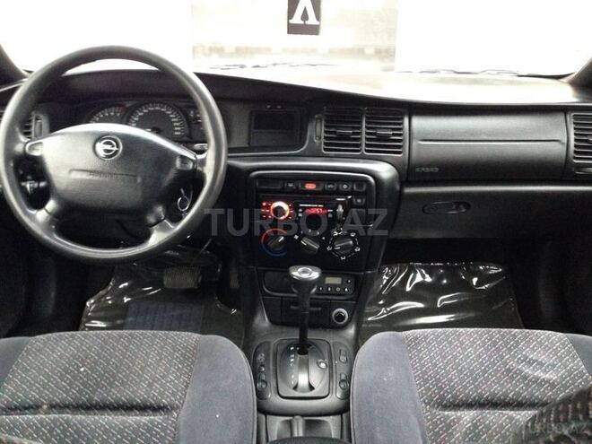 Opel Vectra 1997, 260,000 km - 2.0 l - Bakı