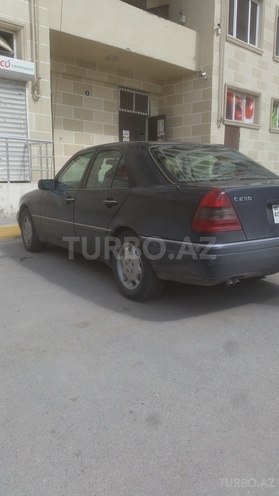 Mercedes C 230 1998, 256,000 km - 2.3 л - Bakı