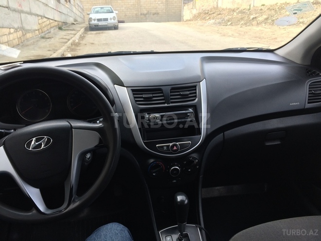 Hyundai Accent 2013, 113,200 km - 1.4 l - Bakı