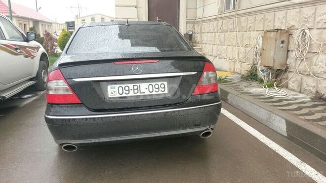 Mercedes E 350 2008, 140,000 km - 3.5 l - Bakı