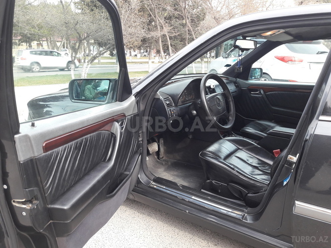 Mercedes C 250 1997, 250,000 km - 0.3 l - Bakı