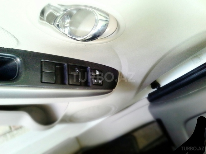Nissan Sunny 2014, 68,000 km - 1.5 l - Bakı