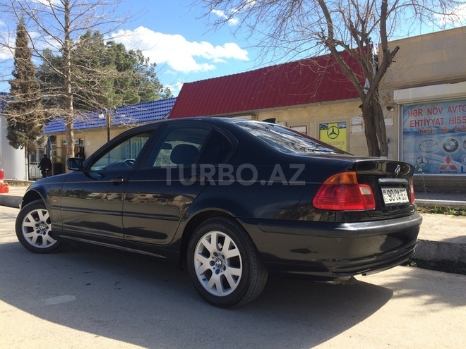 BMW 320 2000, 17,600 km - 2.0 л - Yevlax