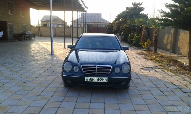 Mercedes E 270 2000, 250,000 km - 2.7 l - Bərdə