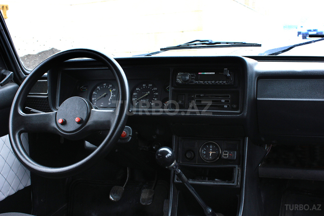 LADA (VAZ) 2107 2003, 78,000 km - 1.6 л - Qusar