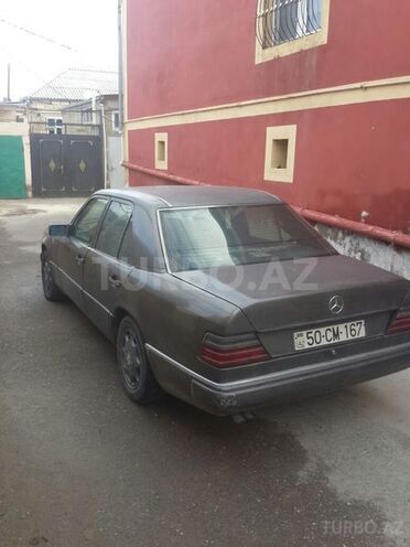 Mercedes E 230 1990, 300,000 km - 2.3 л - Bakı