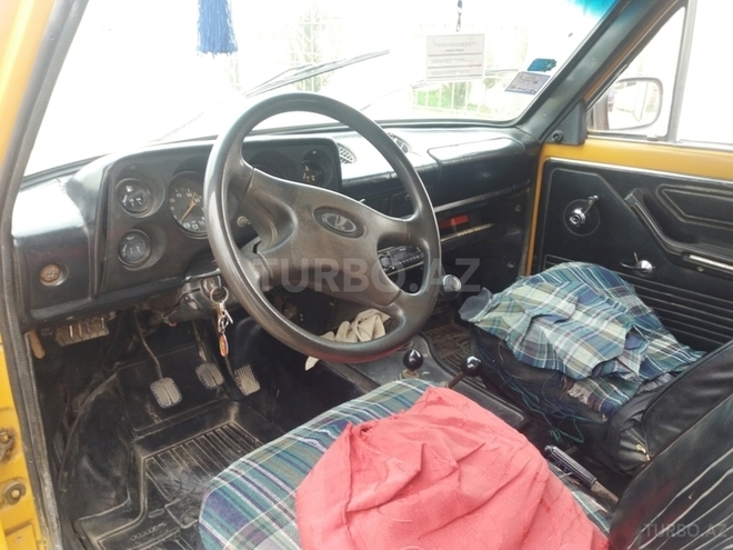 LADA (VAZ) Niva 1985, 275,000 km - 1.6 л - Salyan