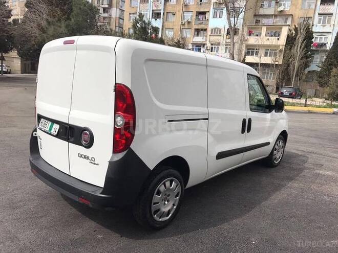 Fiat Doblo 2011, 168,883 km - 1.3 л - Bakı