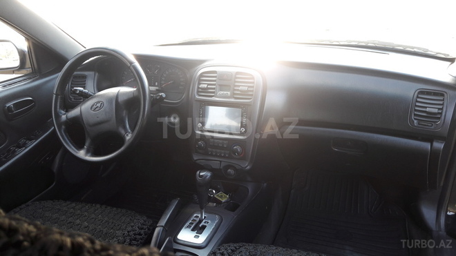 Hyundai Sonata 2004, 252,000 km - 2.0 l - Gəncə
