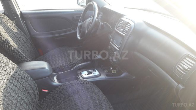 Hyundai Sonata 2004, 252,000 km - 2.0 l - Gəncə